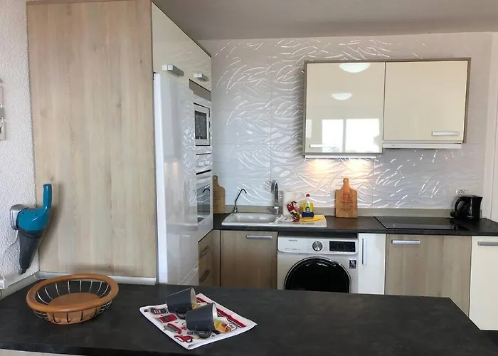 Appartement Modern 2 Bed Penthouse Americas Centre Of Town With A Pool And Ocean Views Playa de las Américas