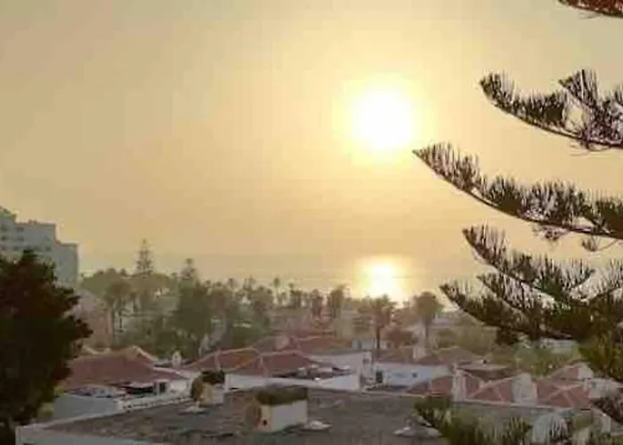 Modern 2 Bed Penthouse Americas Centre Of Town With A Pool And Ocean Views Appartement