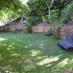 Modern 2 Bed Penthouse Americas Centre Of Town With A Pool And Ocean Views Apartman *