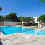 Apartman Modern 2 Bed Penthouse Americas Centre Of Town With A Pool And Ocean Views Playa de las Américas