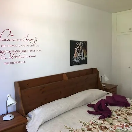 Appartement Modern 2 Bed Penthouse Americas Centre Of Town With A Pool And Ocean Views