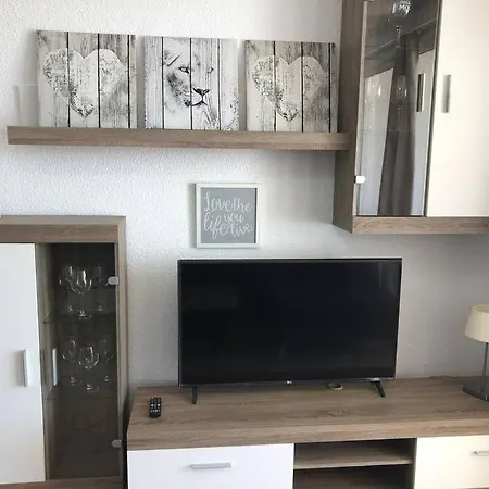 Modern 2 Bed Penthouse Americas Centre Of Town With A Pool And Ocean Views