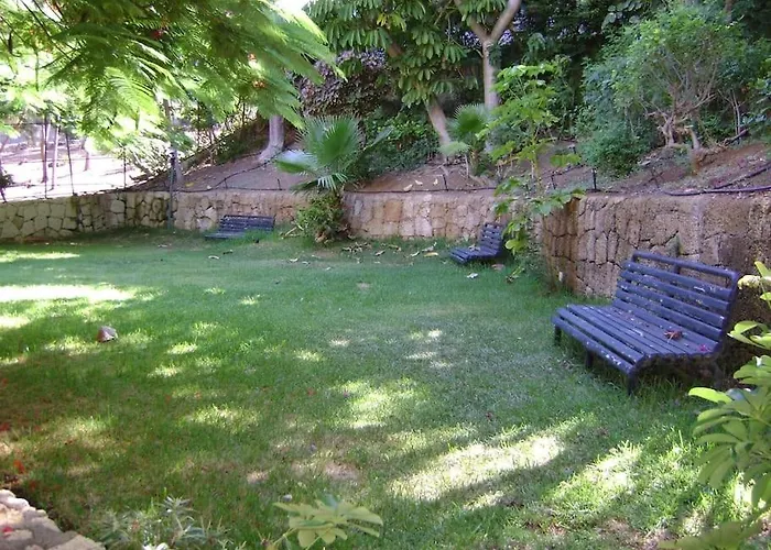 Modern 2 Bed Penthouse Americas Centre Of Town With A Pool And Ocean Views Apartmán *