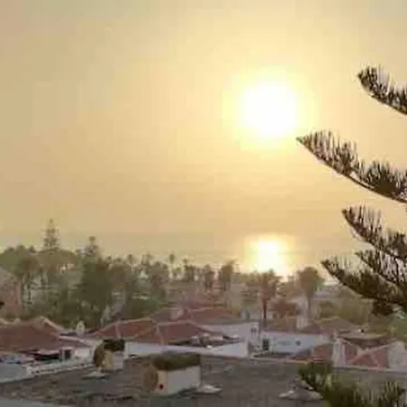Modern 2 Bed Penthouse Americas Centre Of Town With A Pool And Ocean Views Apartament